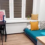 Hola Apartamenty Zelwerowicza
